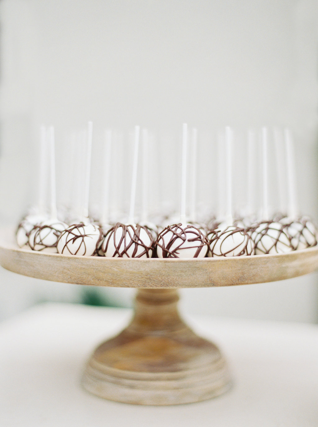 Bijoux Cake Stands